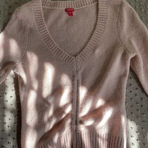 New soft pink sweater never used before. GUESS